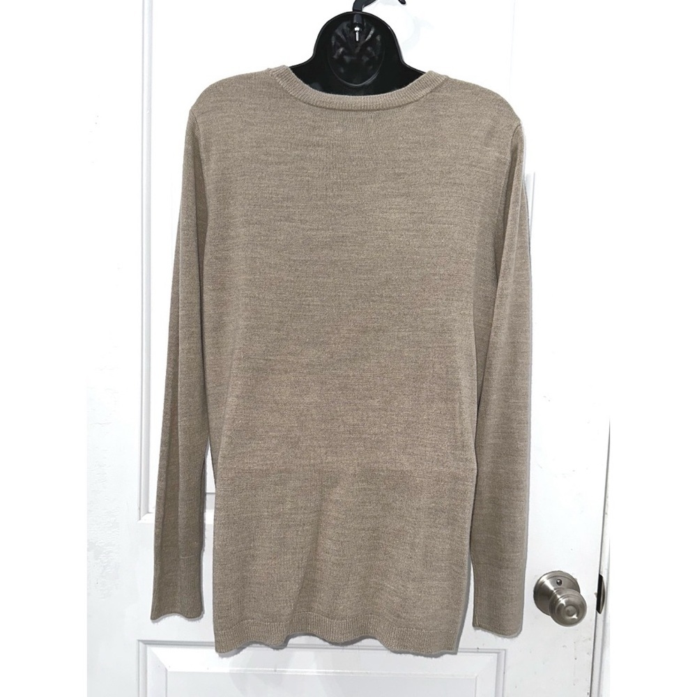 Croft and Barrow lightweight, soft crewneck sweater - Picture 3 of 4